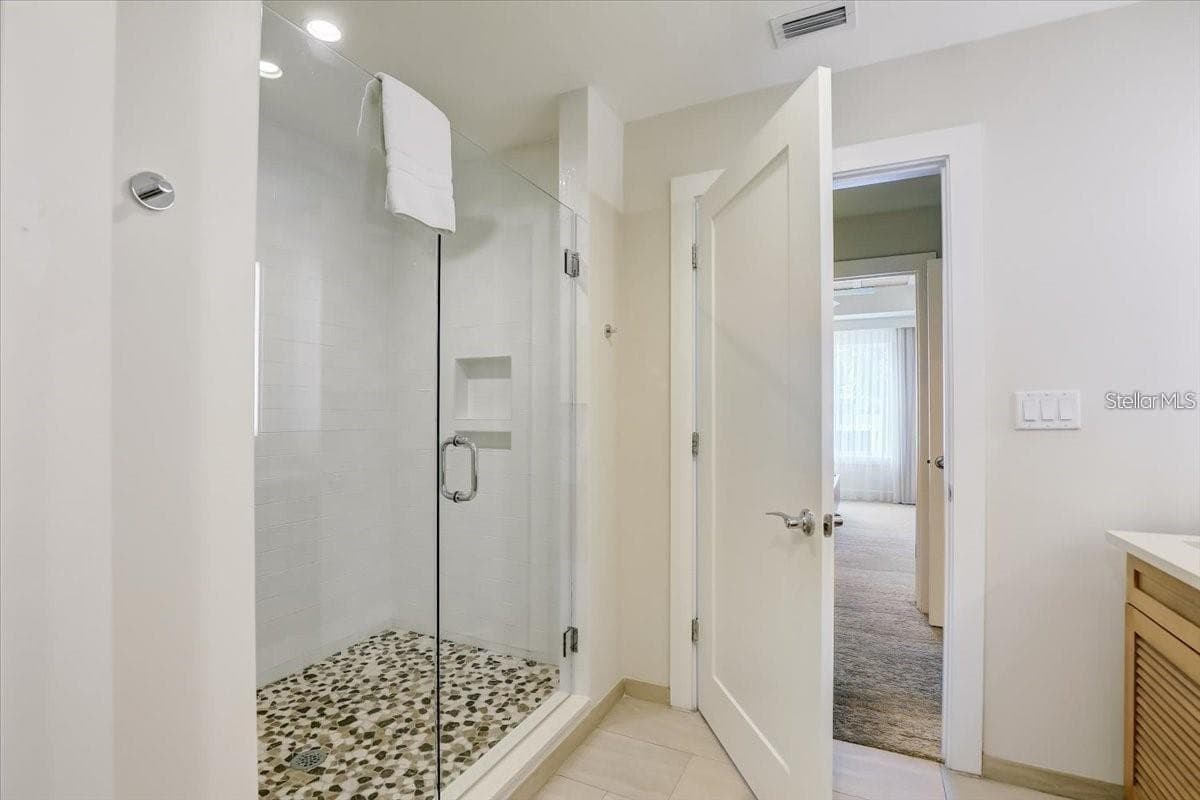 Condominium at 5325 MARINA DRIVE #423, HOLMES BEACH, photo 16 of 39
