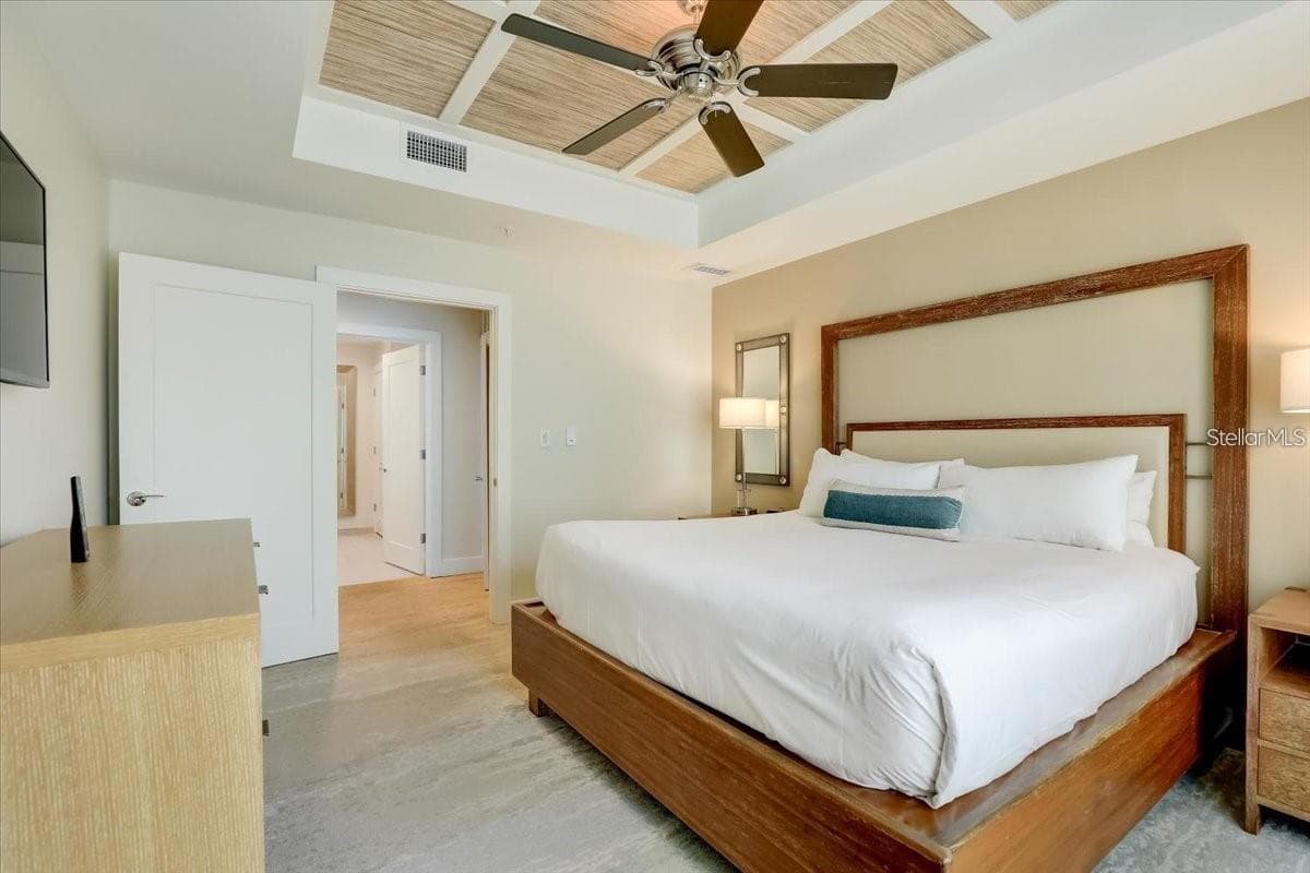 Condominium at 5325 MARINA DRIVE #423, HOLMES BEACH, photo 20 of 39
