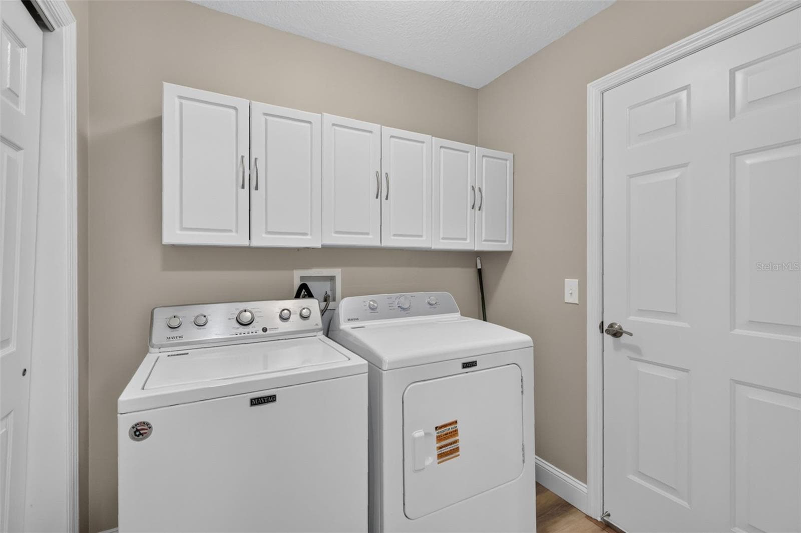 Villa at 1647 DURAN DR, THE VILLAGES, photo 11 of 35