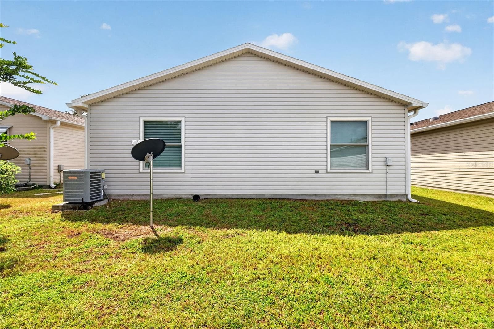 Villa at 1647 DURAN DR, THE VILLAGES, photo 25 of 35