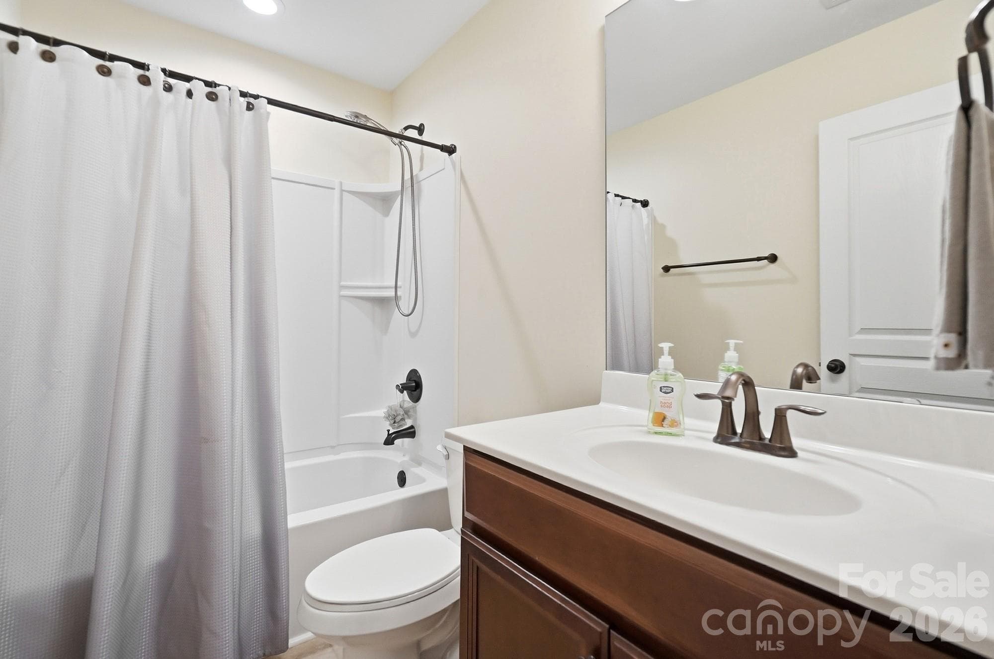 Full Bath Upstairs - 123 Leyton Loop, Mooresville