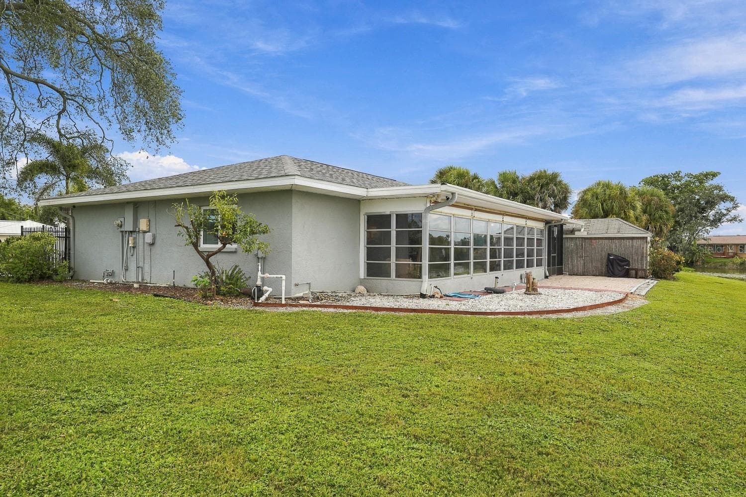 Single Family Residence at 2331 SANDLEWOOD DR, VENICE, photo 9 of 68