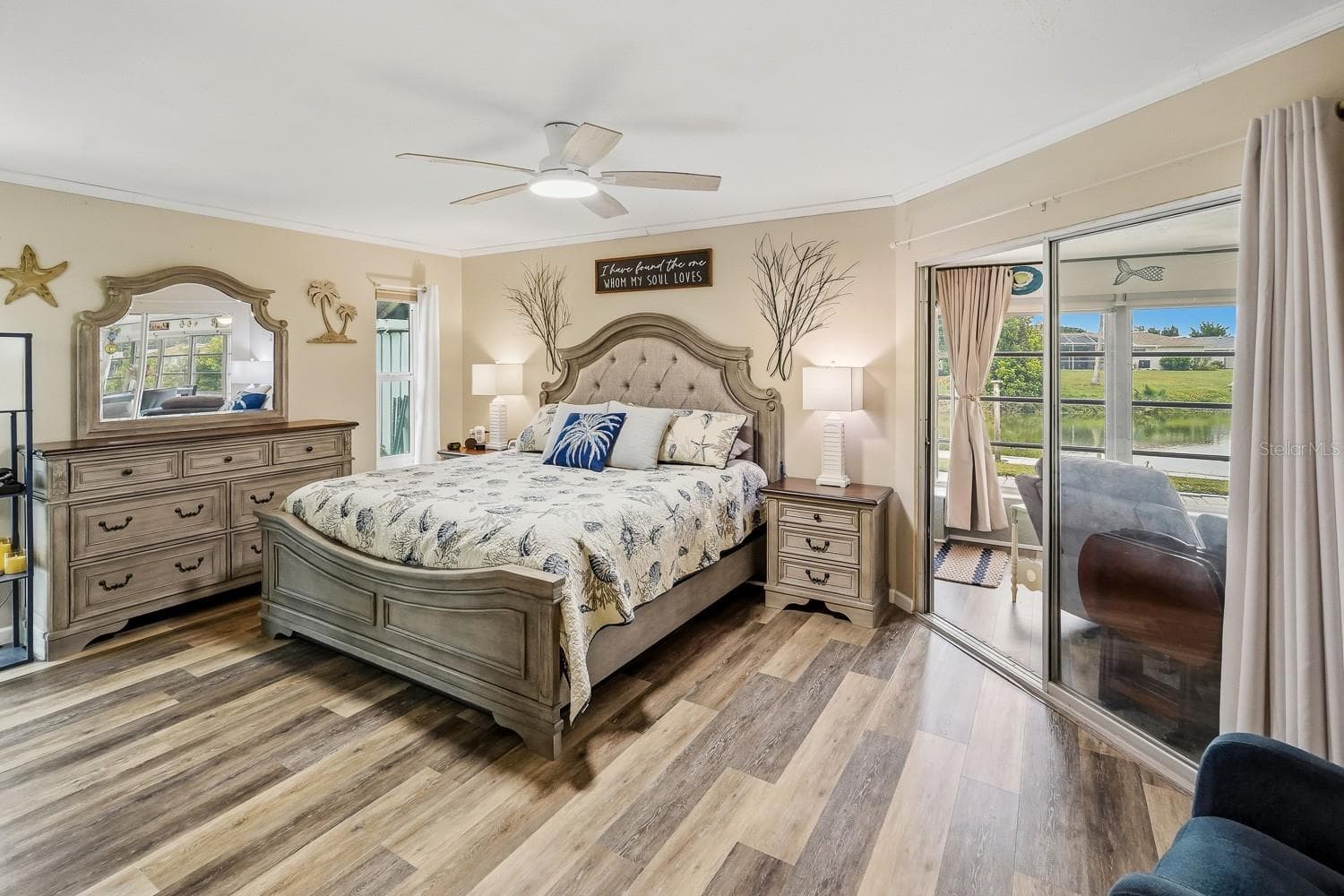 Single Family Residence at 2331 SANDLEWOOD DR, VENICE, photo 53 of 68