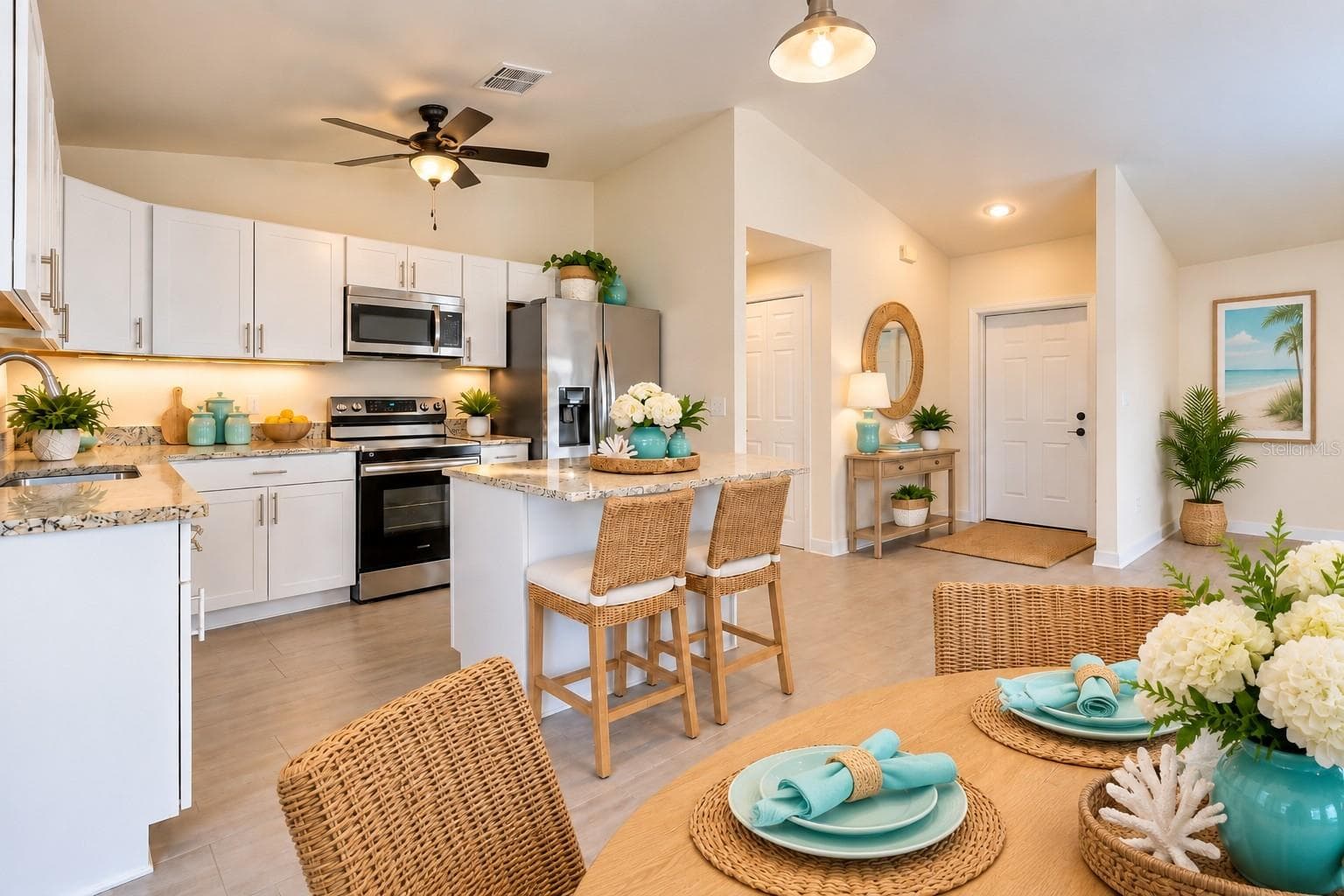 kitchen/dining area - 1139 NW 10TH AVE, CAPE CORAL