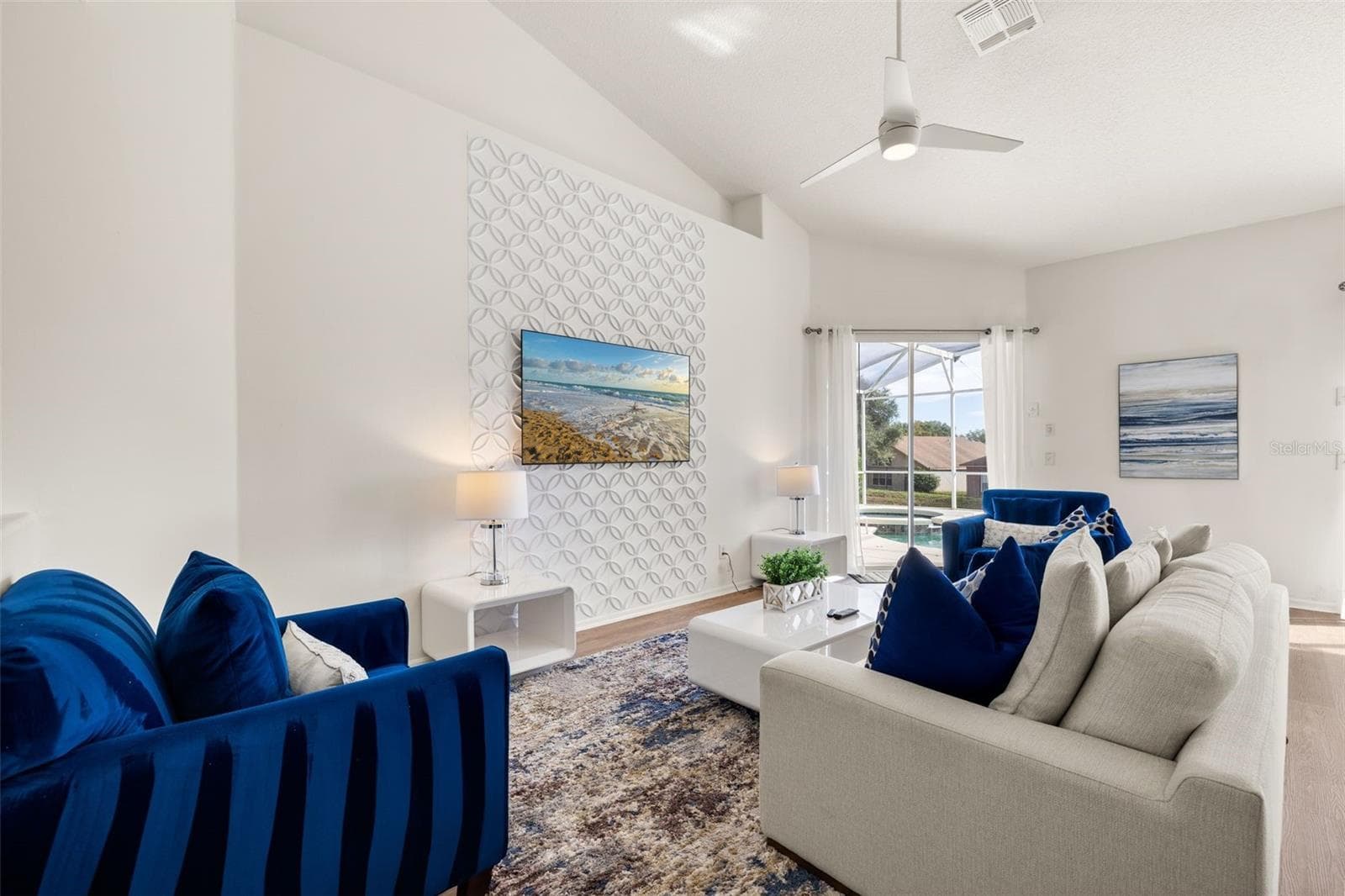 Plenty of light - 506 BRUNELLO DR, DAVENPORT