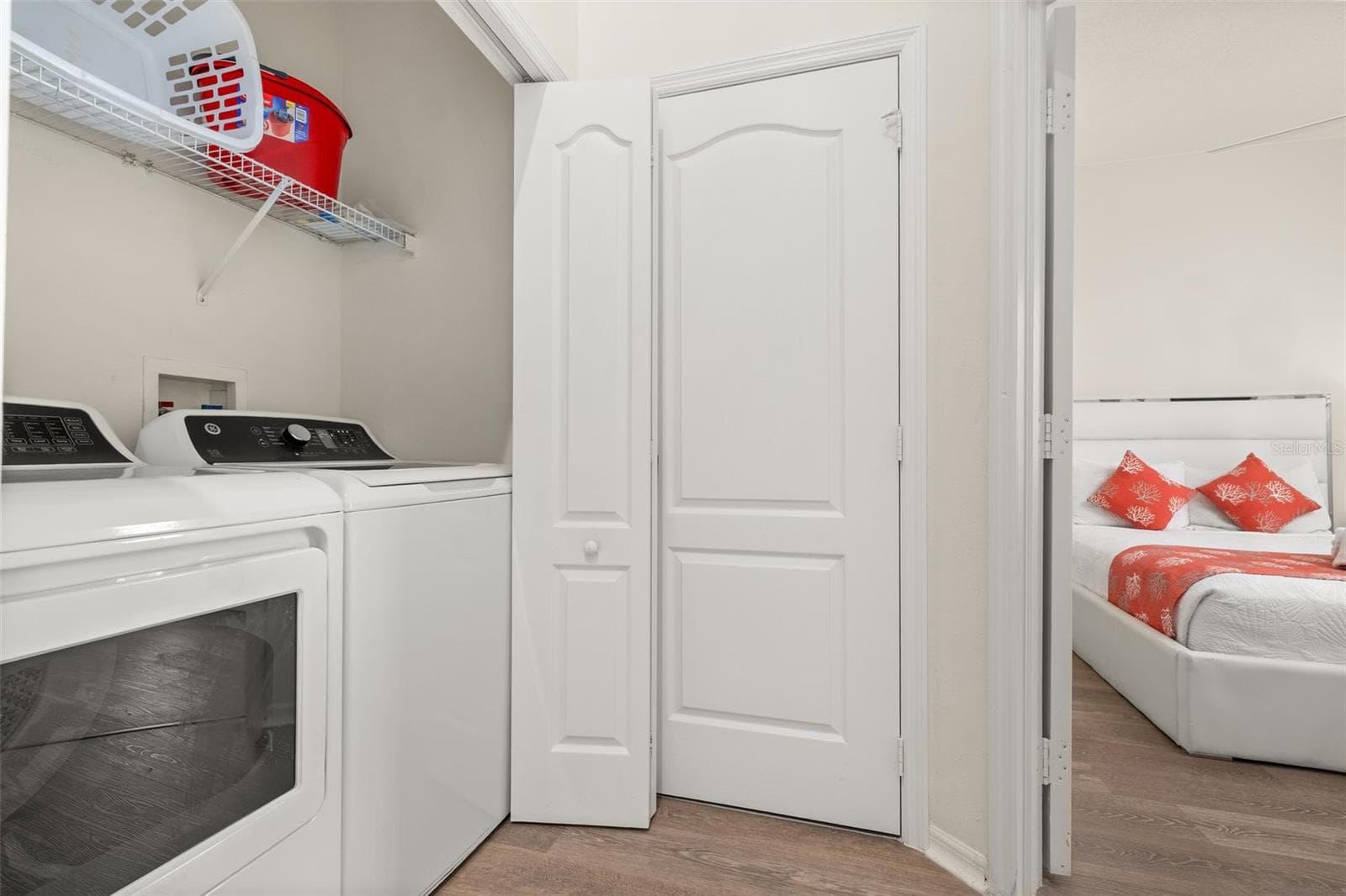 Interior Laundry closet - 506 BRUNELLO DR, DAVENPORT