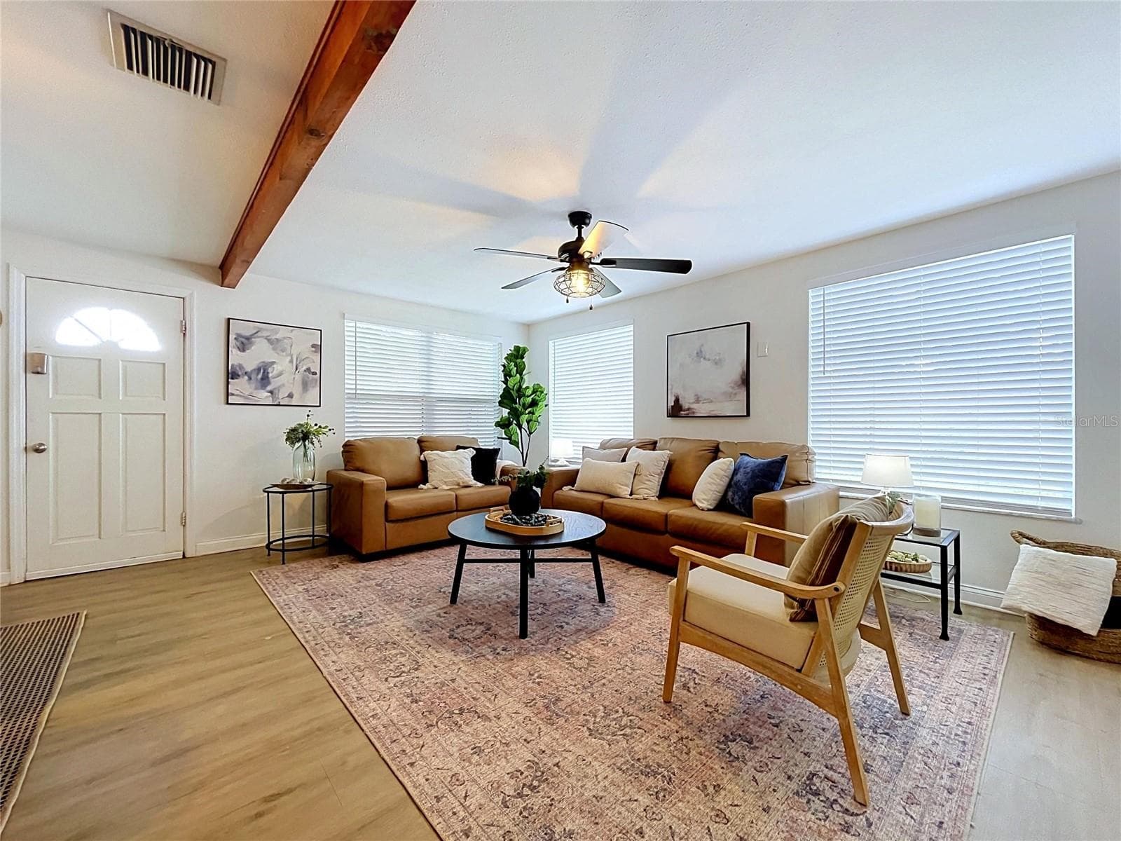 Single Family Residence at 611 W HENRY AVE, TAMPA, photo 25 of 76