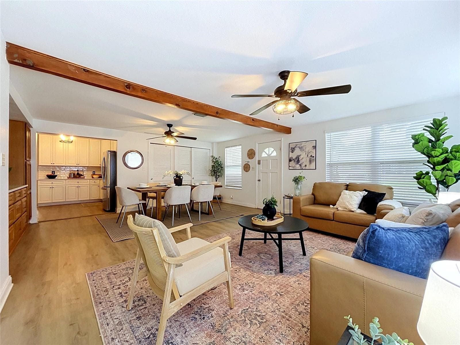 Single Family Residence at 611 W HENRY AVE, TAMPA, photo 2 of 76
