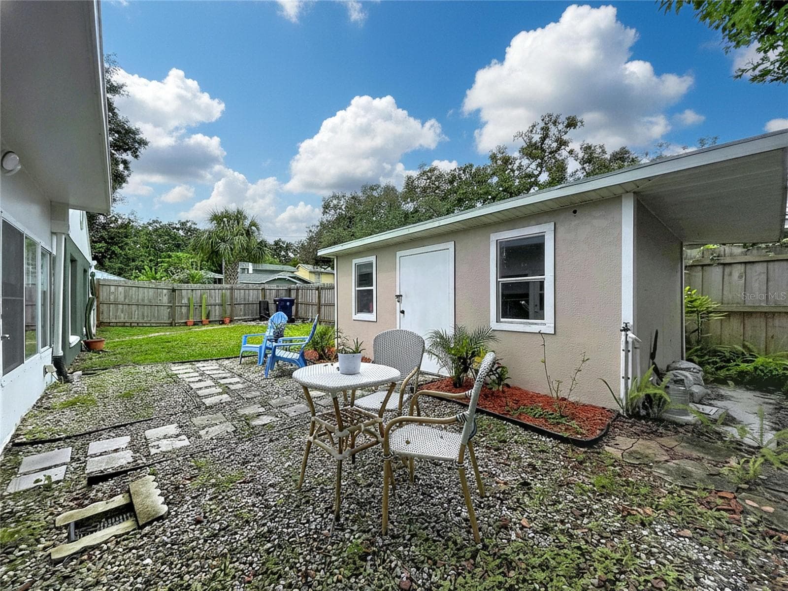 Single Family Residence at 611 W HENRY AVE, TAMPA, photo 63 of 76
