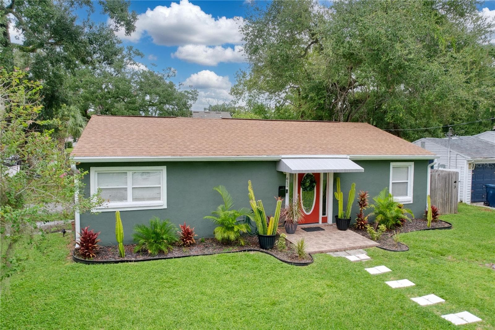 Single Family Residence at 611 W HENRY AVE, TAMPA, photo 71 of 76