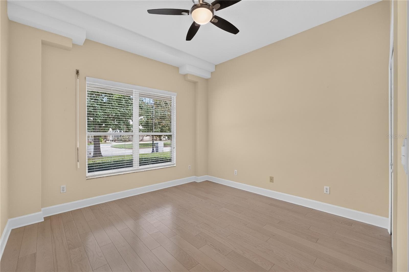 Single Family Residence at 12 BROOK CREST WAY, ORMOND BEACH, photo 19 of 64