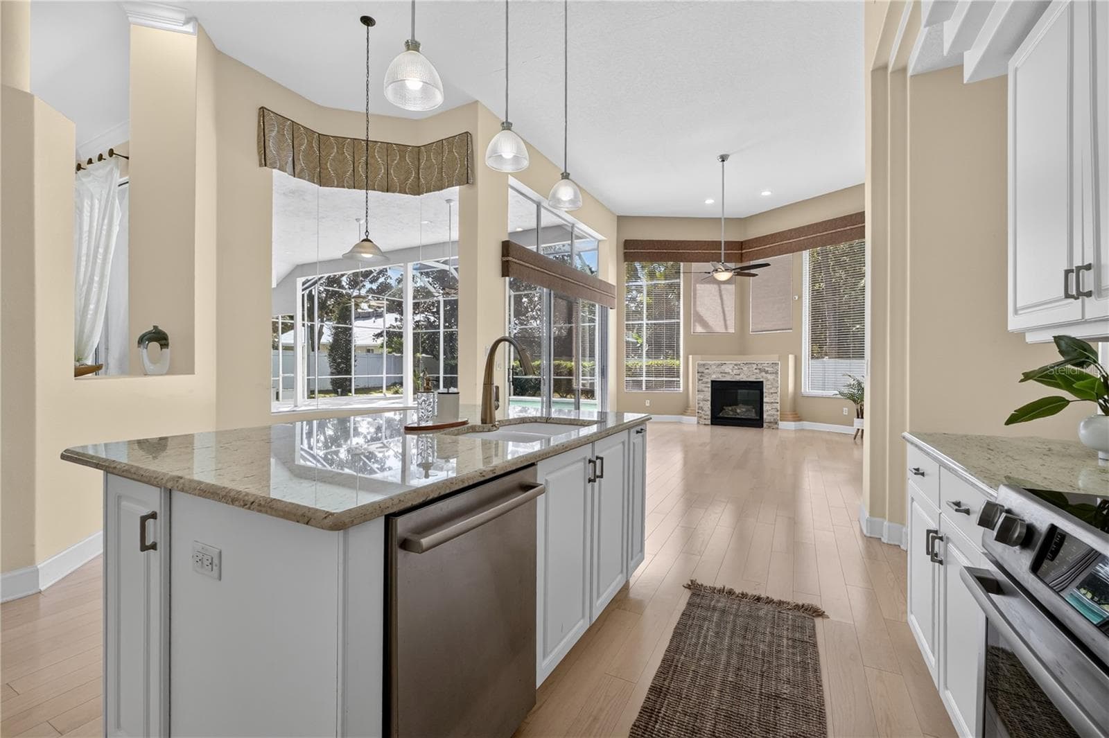 Single Family Residence at 12 BROOK CREST WAY, ORMOND BEACH, photo 30 of 64