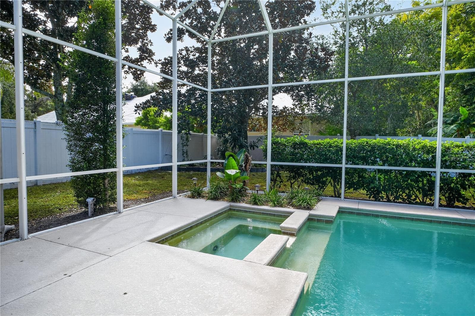 Single Family Residence at 12 BROOK CREST WAY, ORMOND BEACH, photo 47 of 64