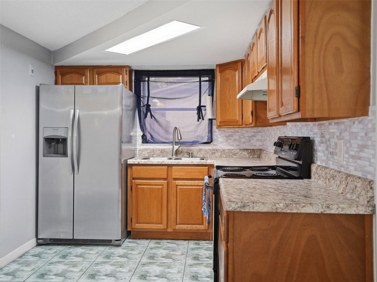 Single Family Residence at 9850 RICHWOOD LN, PORT RICHEY, photo 8 of 24