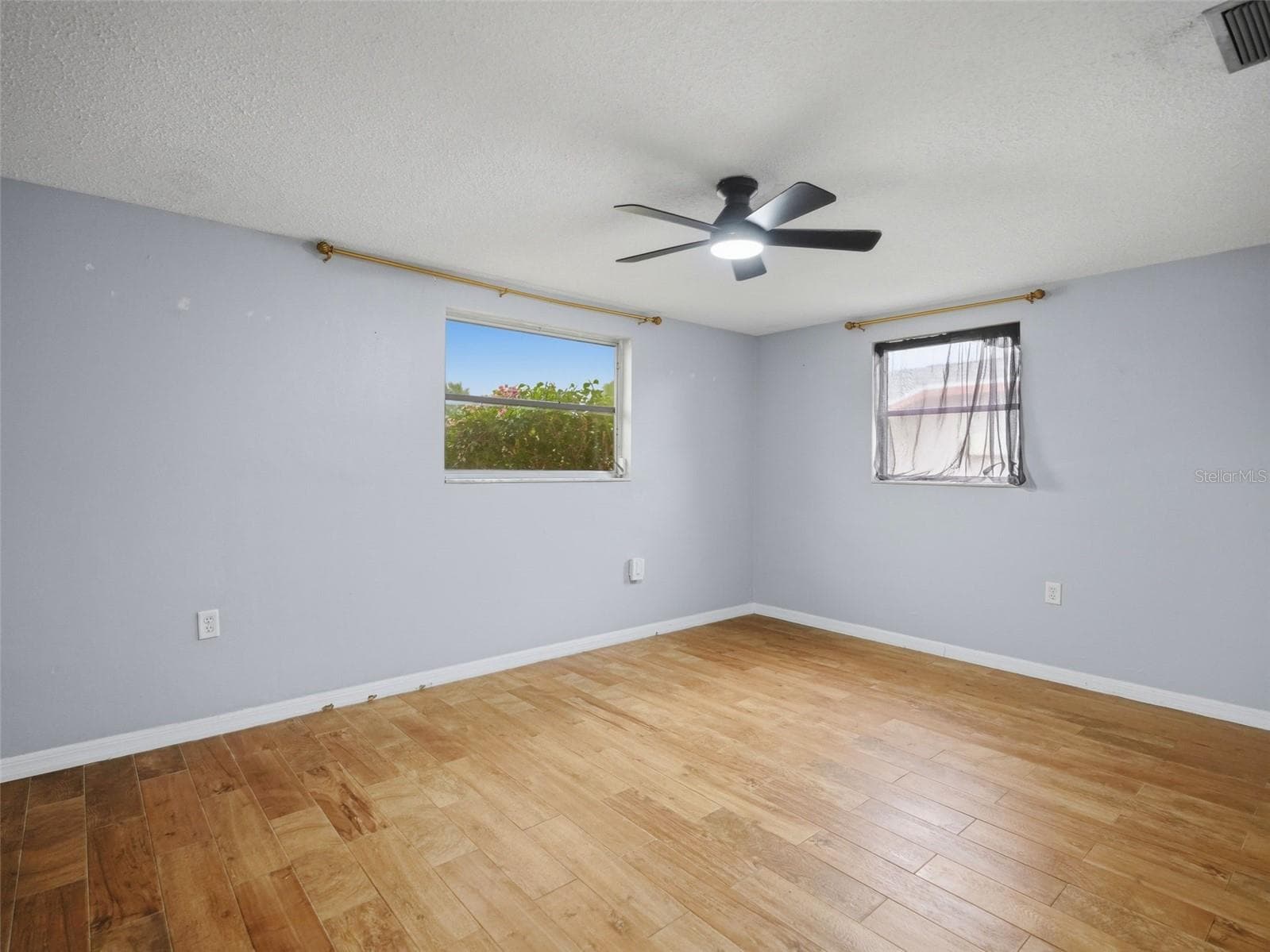Single Family Residence at 9850 RICHWOOD LN, PORT RICHEY, photo 15 of 24