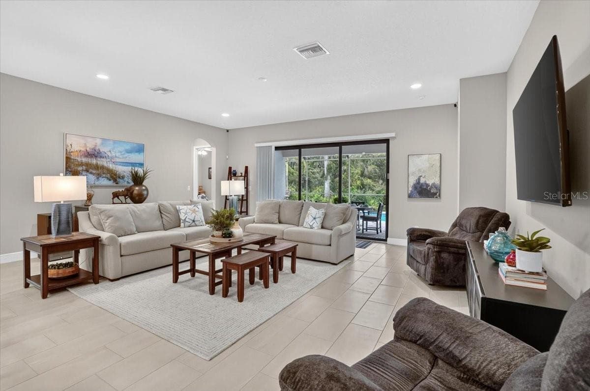Single Family Residence at 3714 GRASSLAND WAY, PARRISH, photo 8 of 37