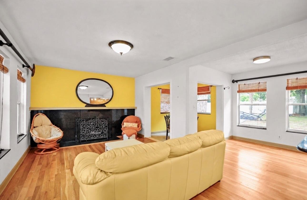Single Family Residence at 1559 BAYSHORE BLVD, DUNEDIN, photo 5 of 28