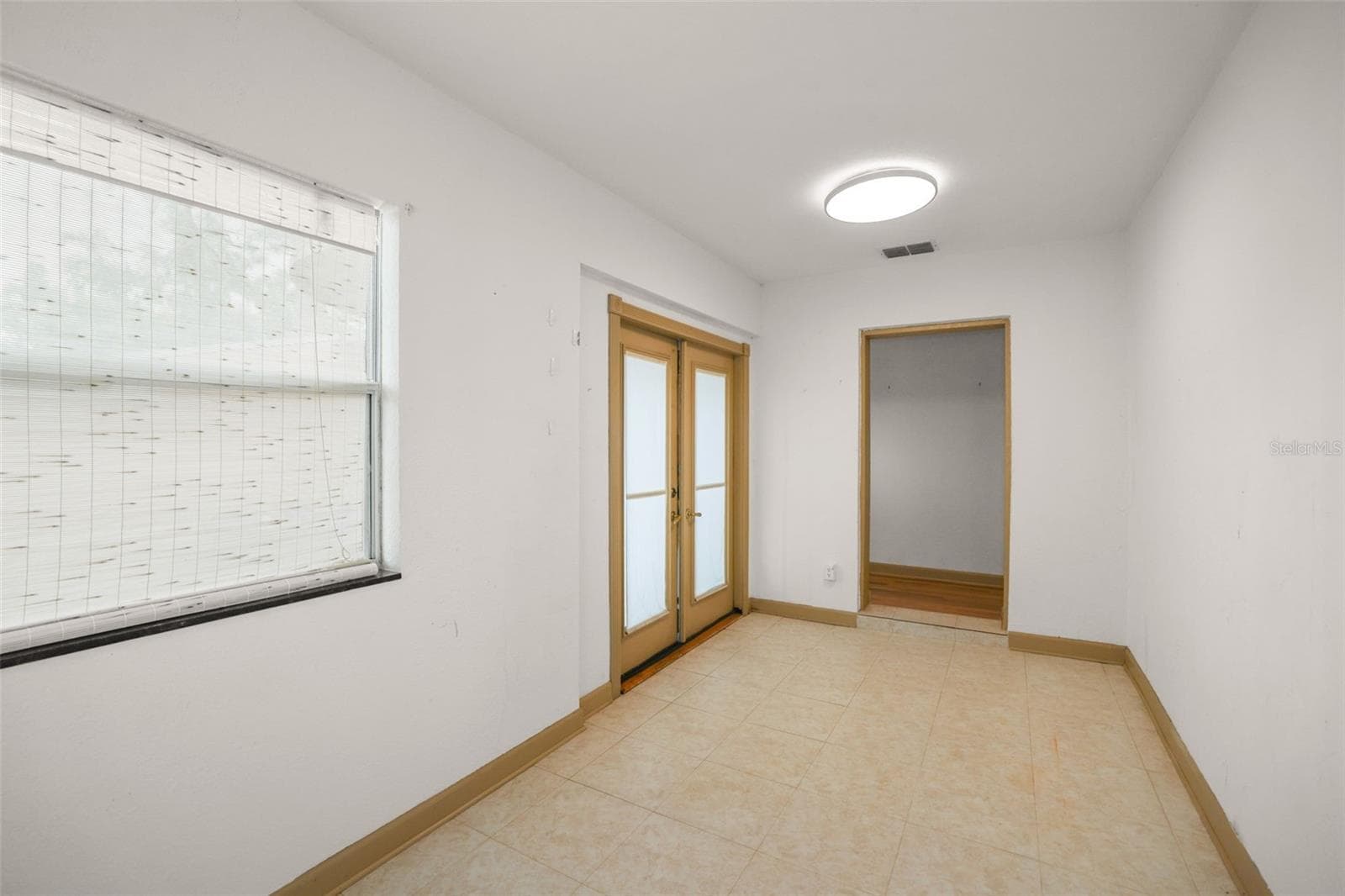 Single Family Residence at 1559 BAYSHORE BLVD, DUNEDIN, photo 13 of 28