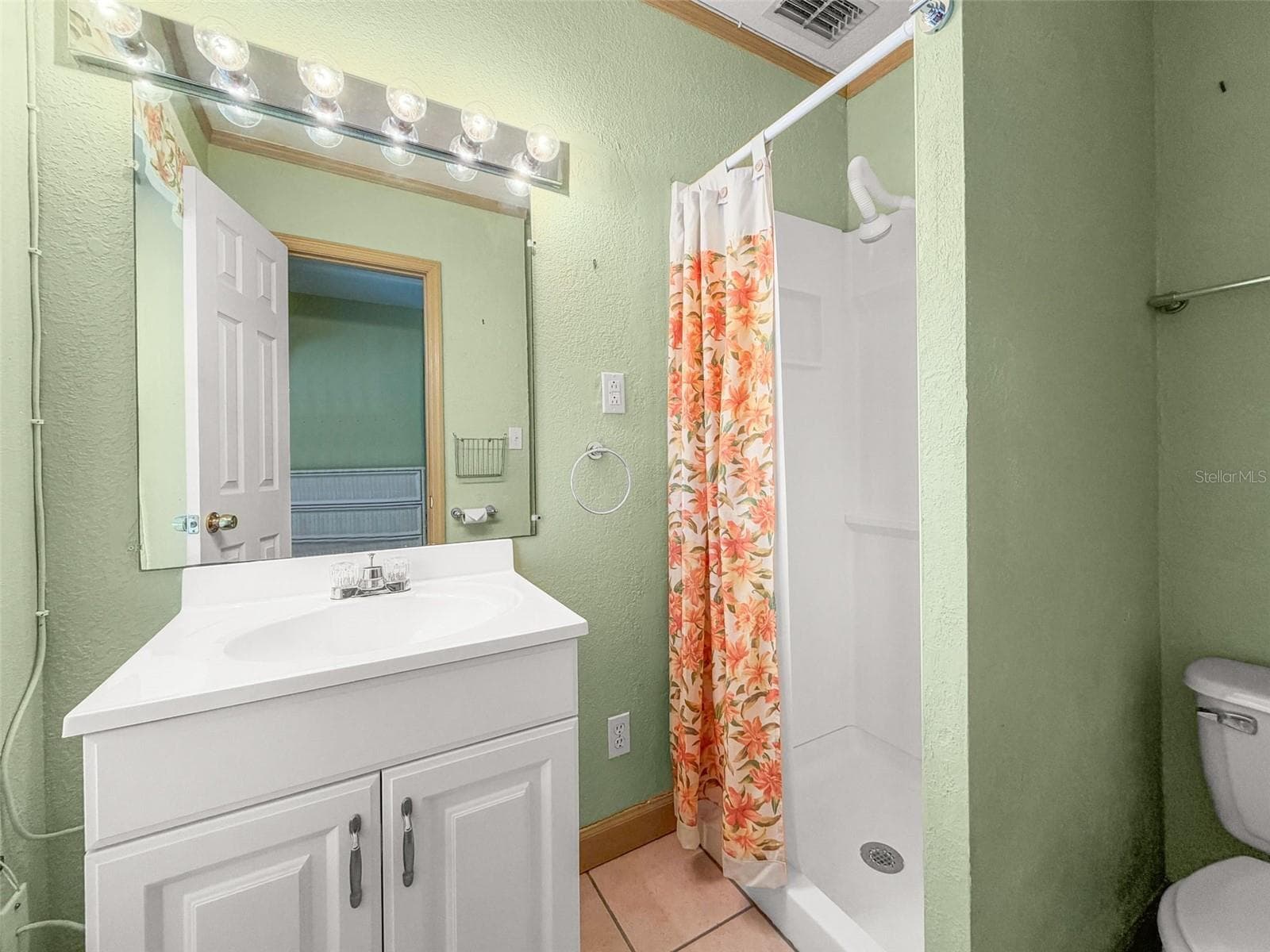 Single Family Residence at 1559 BAYSHORE BLVD, DUNEDIN, photo 16 of 28
