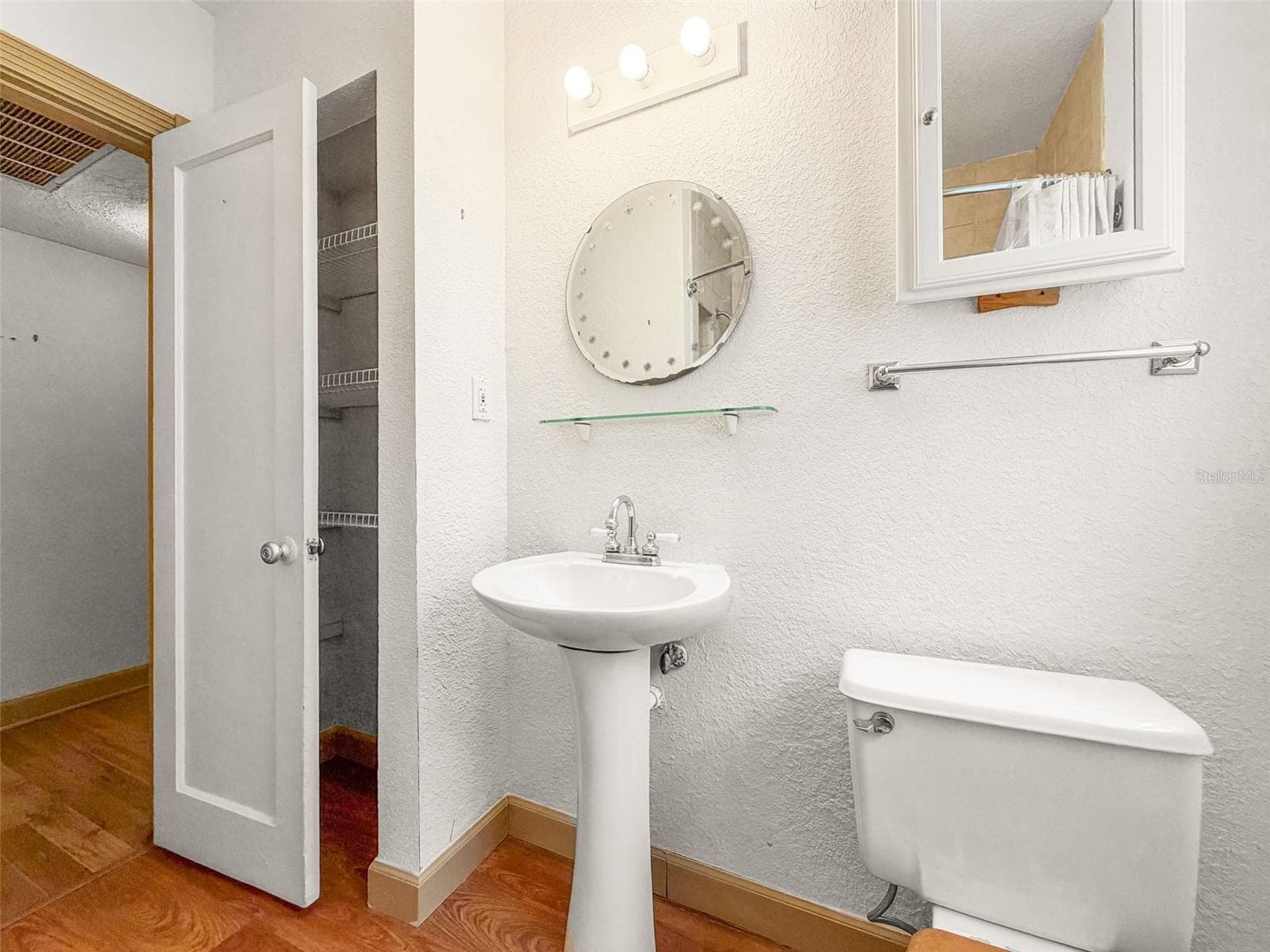 Single Family Residence at 1559 BAYSHORE BLVD, DUNEDIN, photo 21 of 28