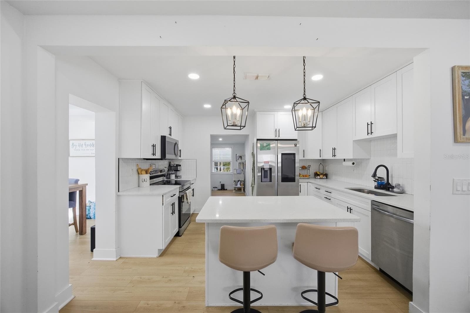 Single Family Residence at 4681 55TH AVE N, ST PETERSBURG, photo 11 of 38