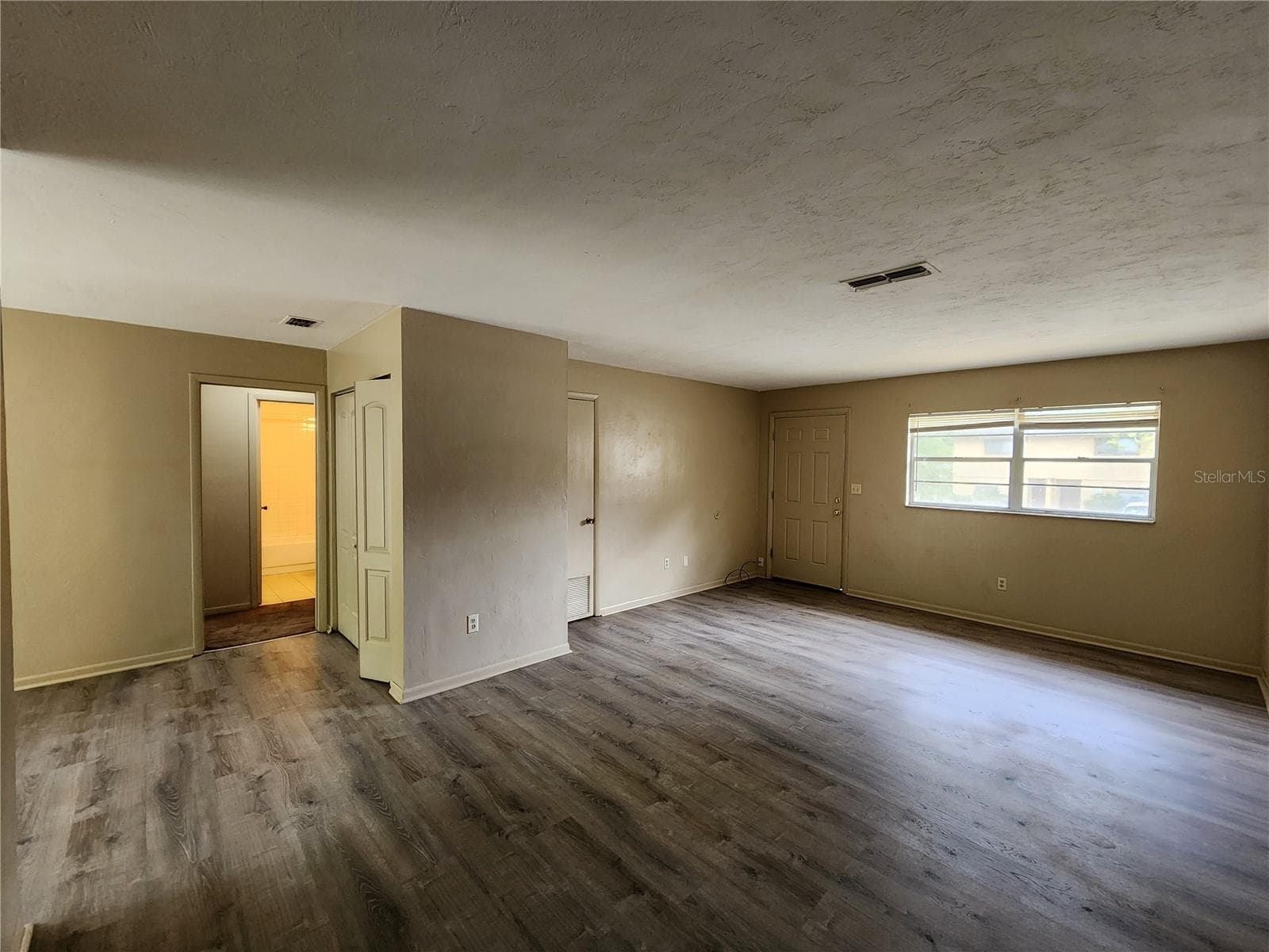 Half Duplex at 3020 NW 79 CT #B, GAINESVILLE, photo 6 of 44
