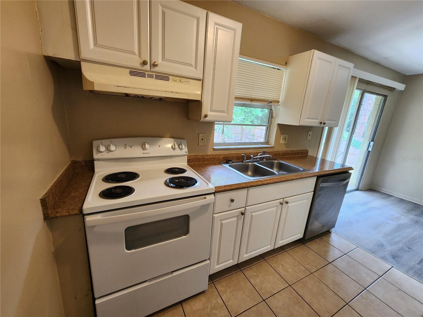 Half Duplex at 3020 NW 79 CT #B, GAINESVILLE, photo 22 of 44