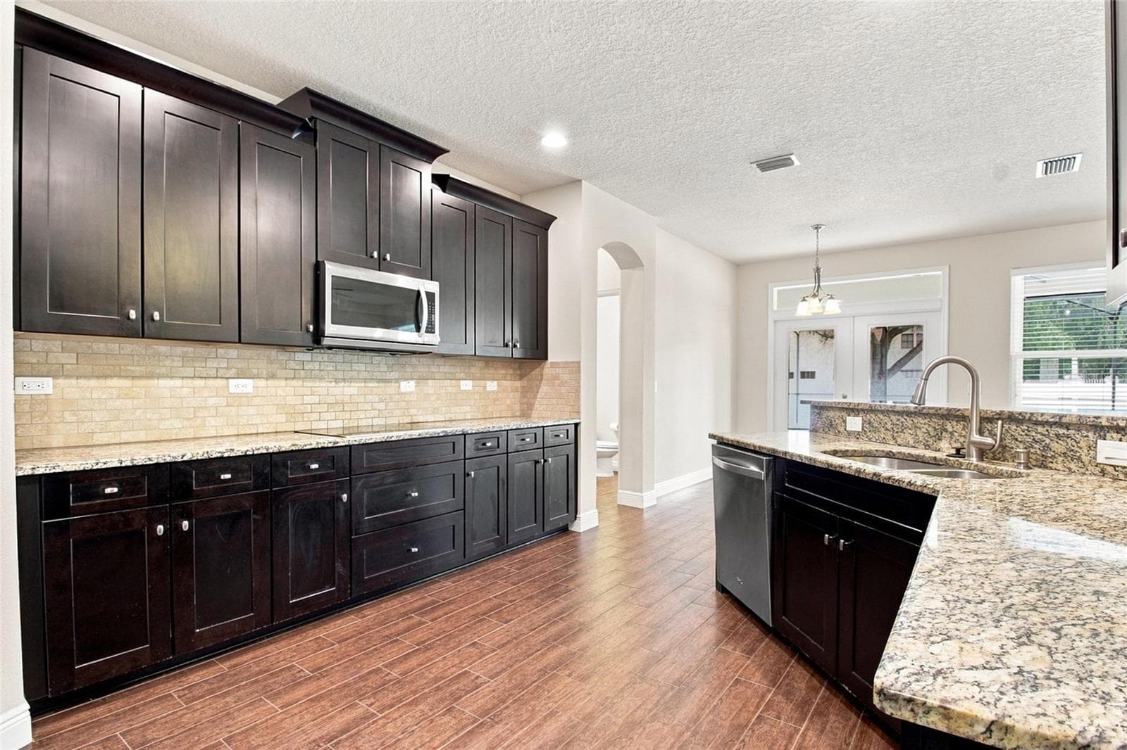 Single Family Residence at 1215 HILLANDALE RESERVE DR, TAMPA, photo 13 of 49