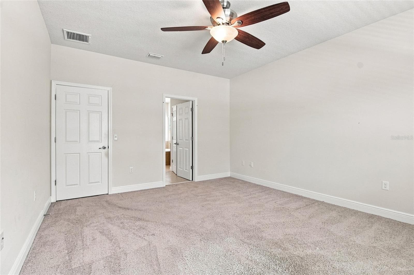 Single Family Residence at 1215 HILLANDALE RESERVE DR, TAMPA, photo 40 of 49
