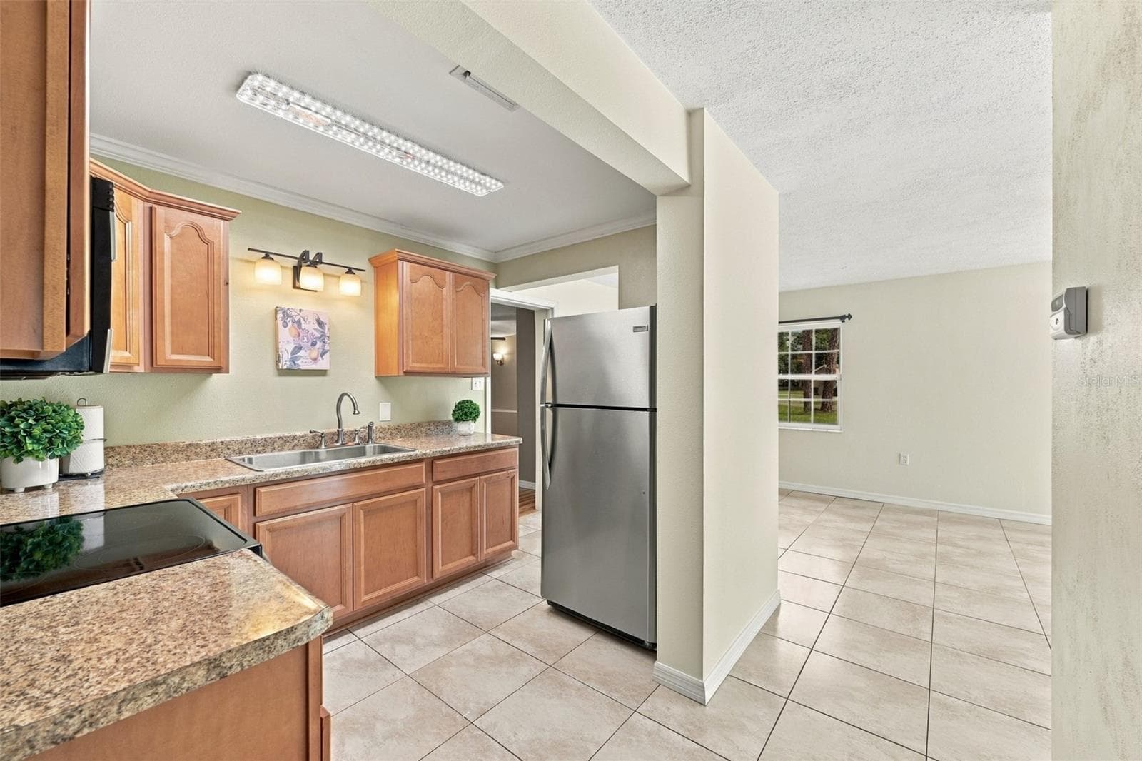 Single Family Residence at 407 7TH ST SW, RUSKIN, photo 13 of 45