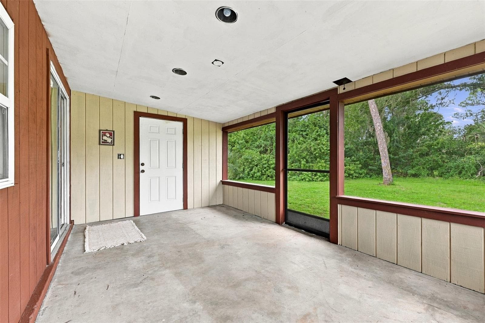 Single Family Residence at 407 7TH ST SW, RUSKIN, photo 32 of 45