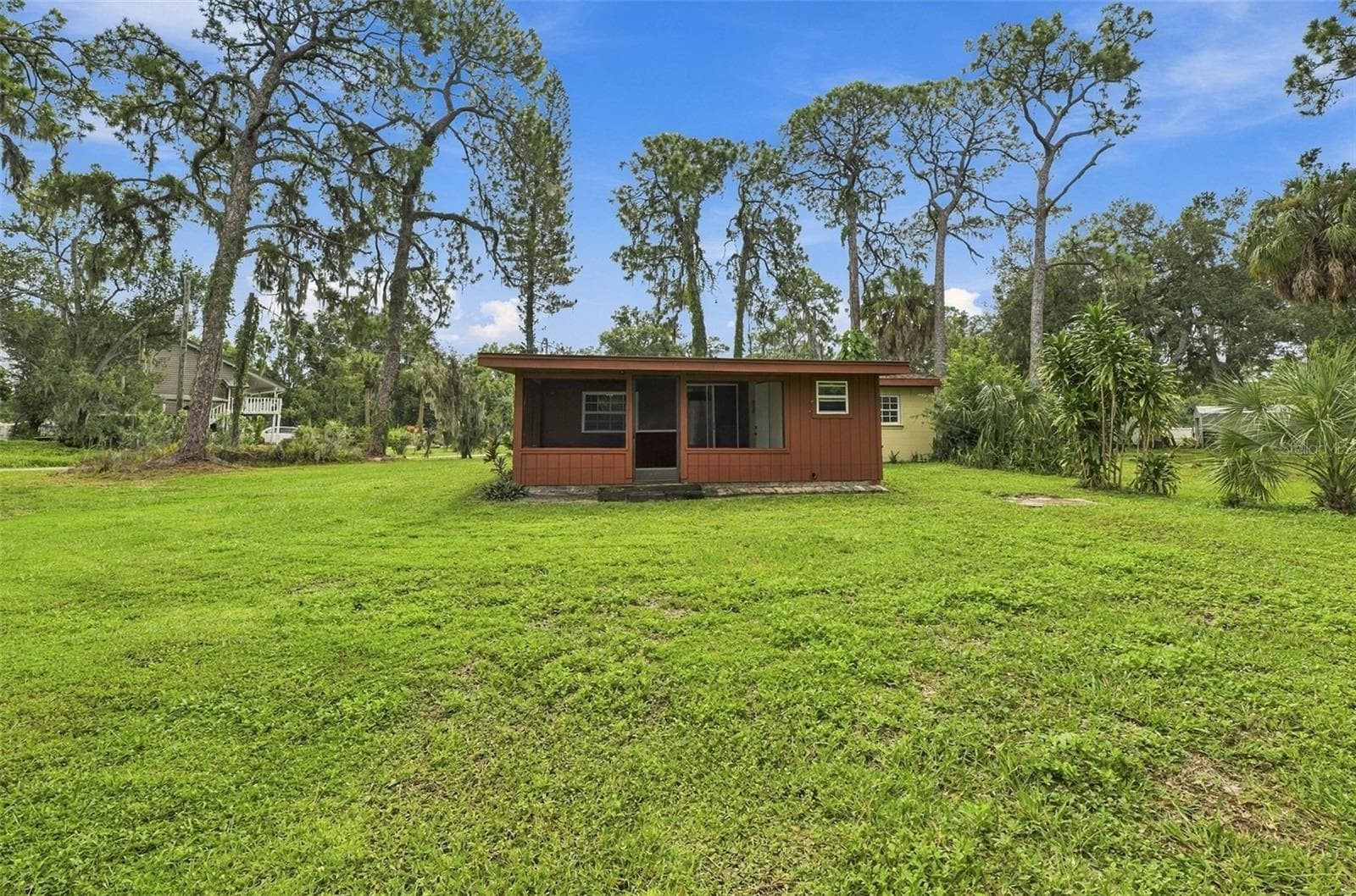 Single Family Residence at 407 7TH ST SW, RUSKIN, photo 34 of 45