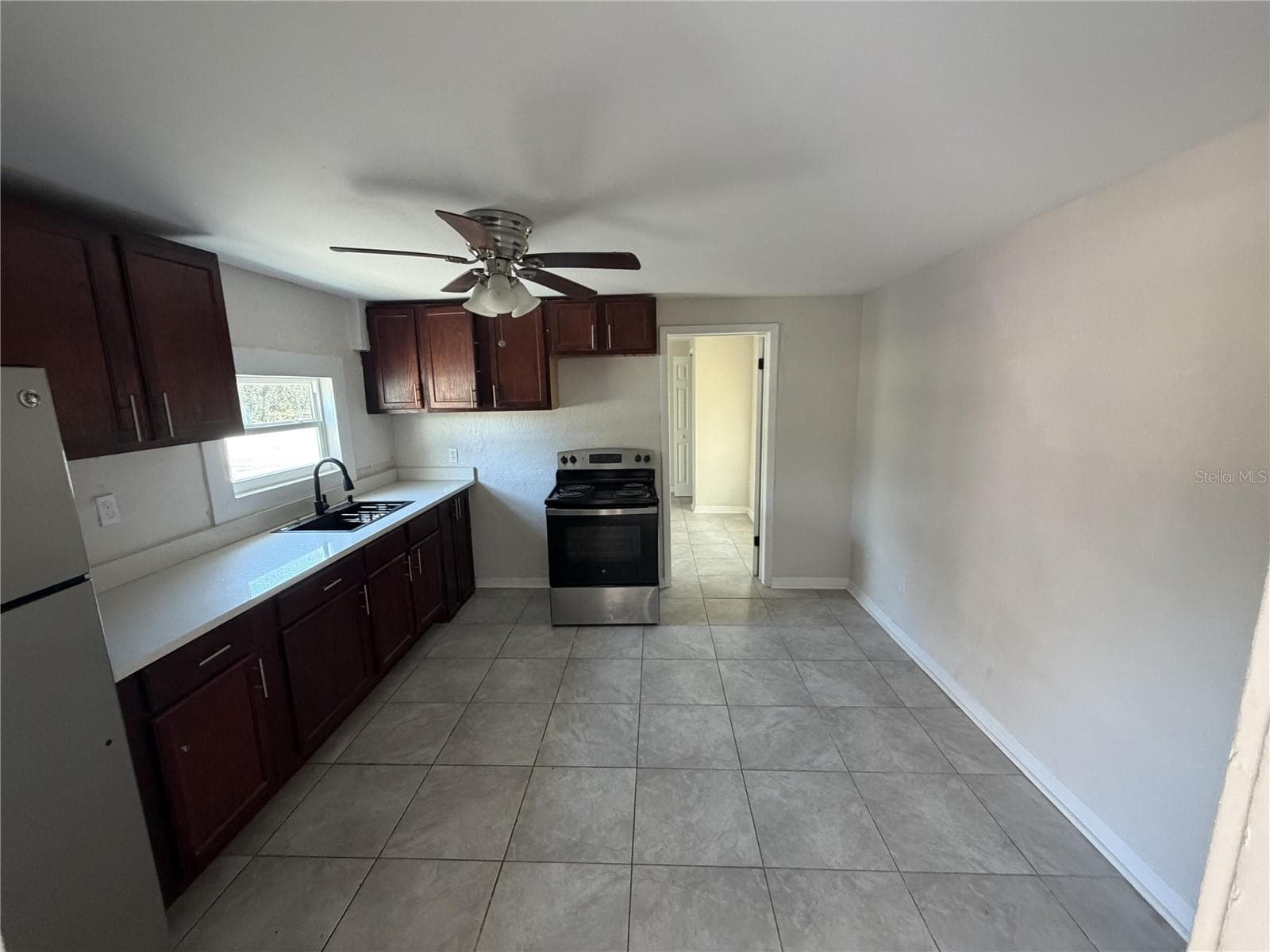 Quadruplex at 2006 W HICKORY ST, LAKELAND, photo 4 of 8
