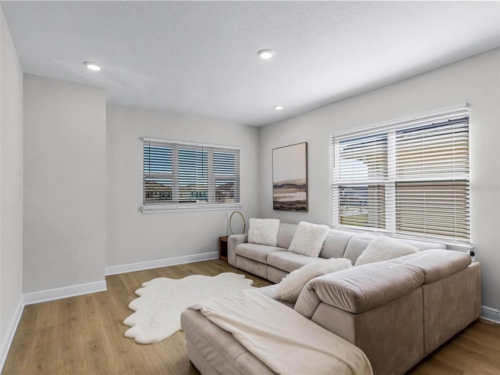 Single Family Residence at 15656 VETTA DR, MONTVERDE, photo 13 of 36