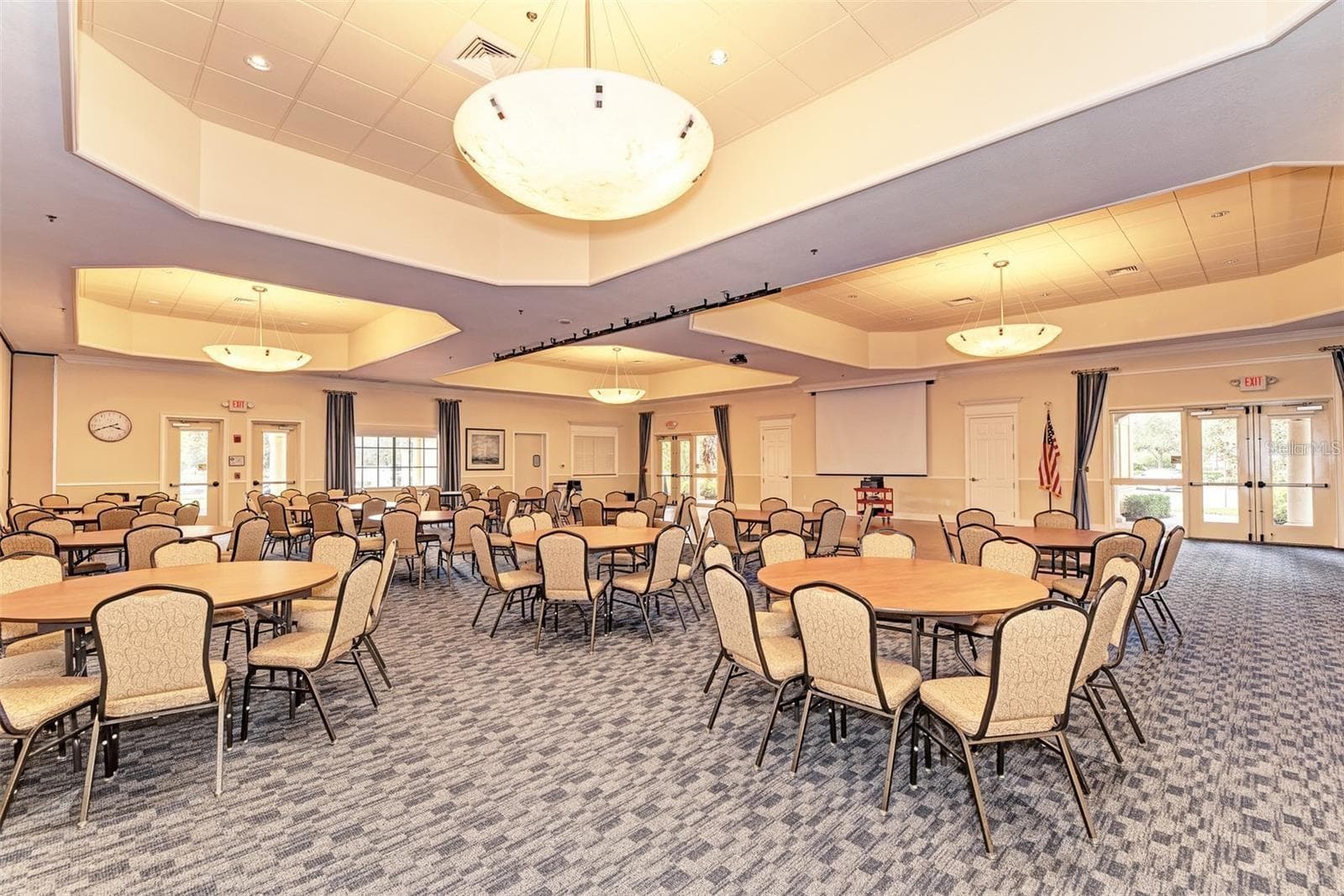 Grand Ballroom holding 350 Residents for Events - 20684 CAPELLO DR, VENICE