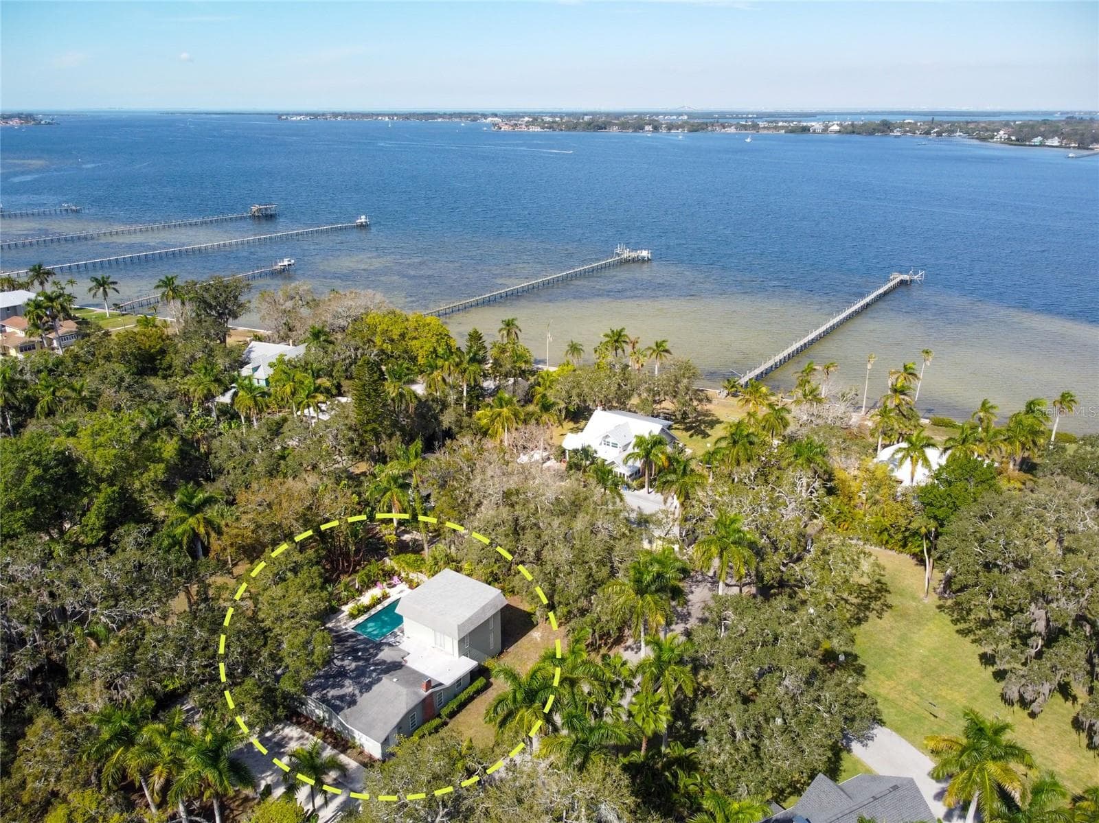 Single Family Residence at 315 29TH ST NW, BRADENTON, photo 4 of 16