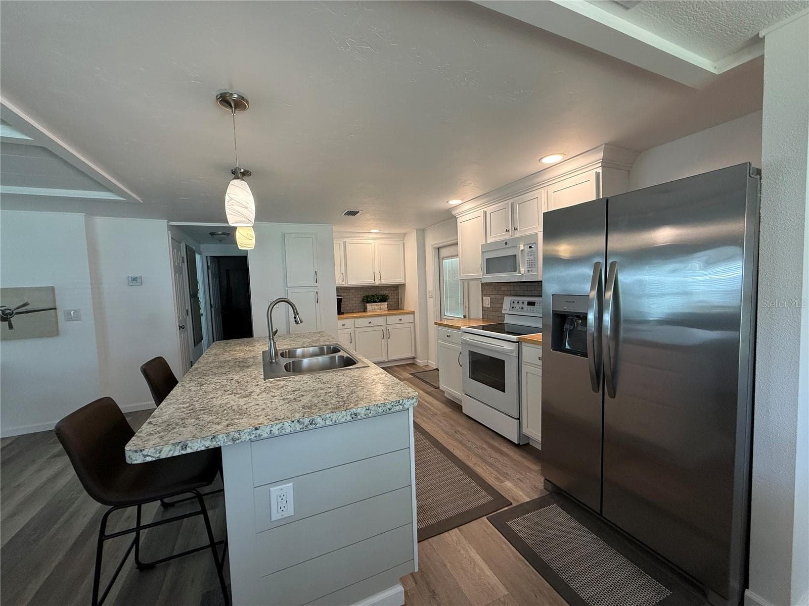 Manufactured Home at 26 S BOBWHITE RD, WILDWOOD, photo 6 of 50