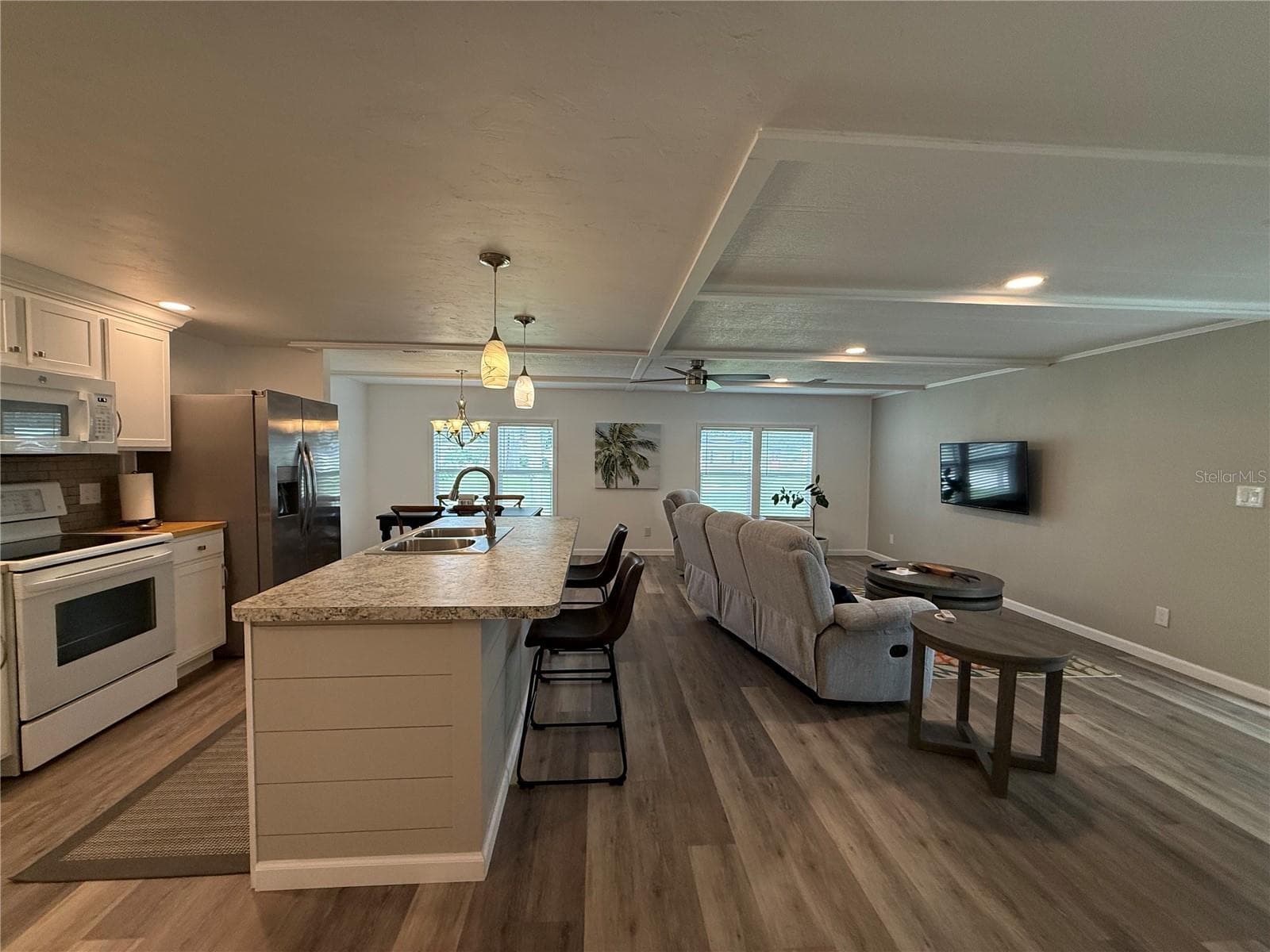 Manufactured Home at 26 S BOBWHITE RD, WILDWOOD, photo 9 of 50