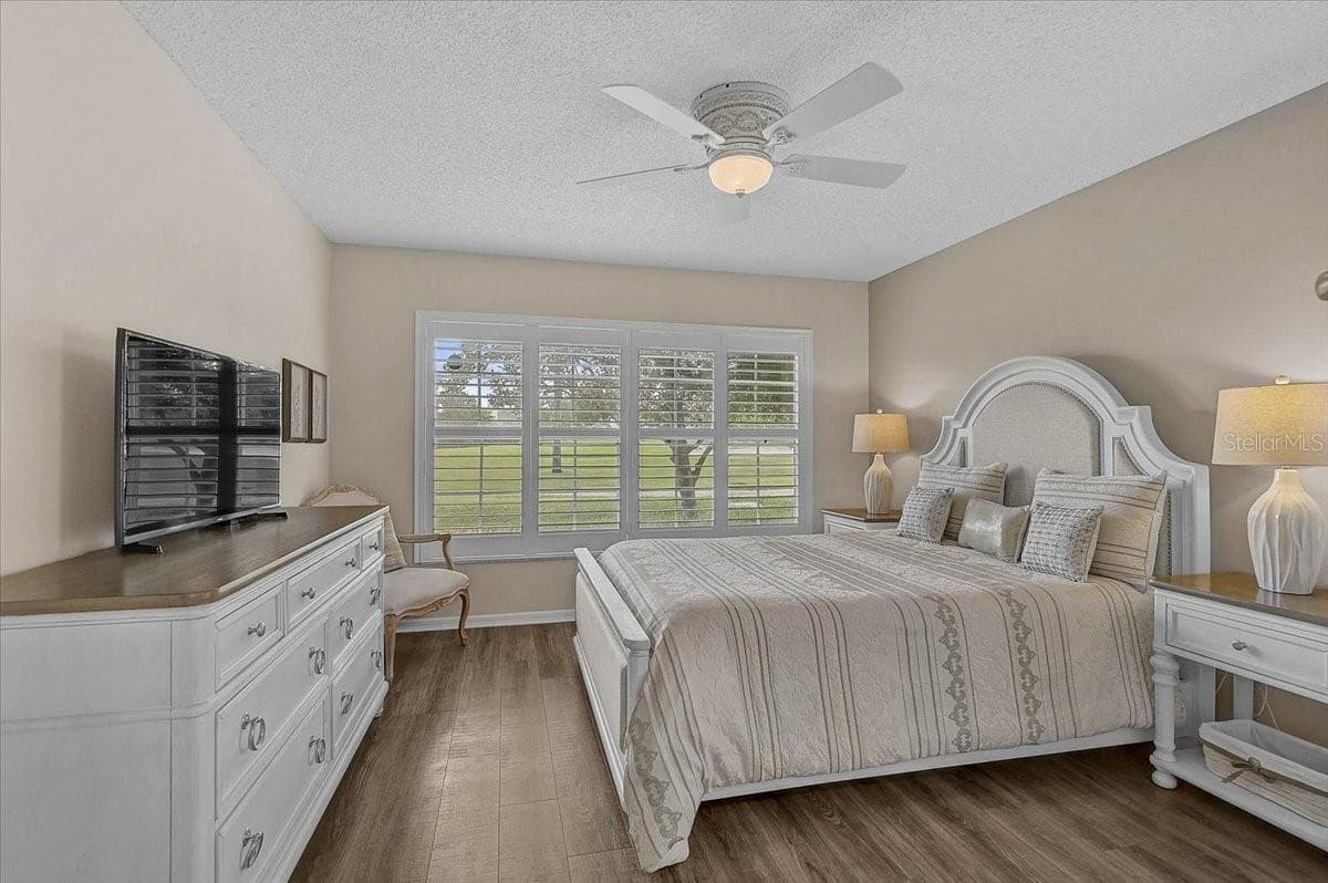 Villa at 4238 CADDIE DR E, BRADENTON, photo 17 of 45