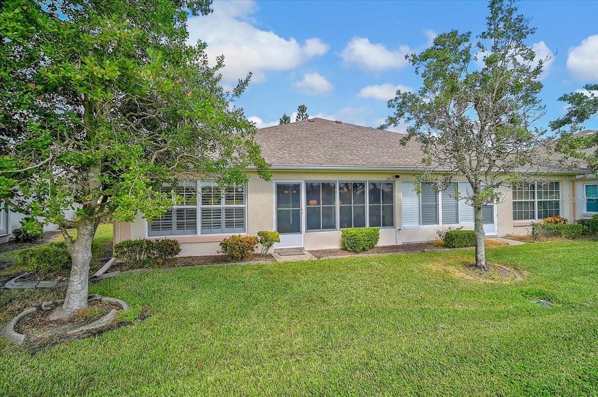 Villa at 4238 CADDIE DR E, BRADENTON, photo 29 of 45