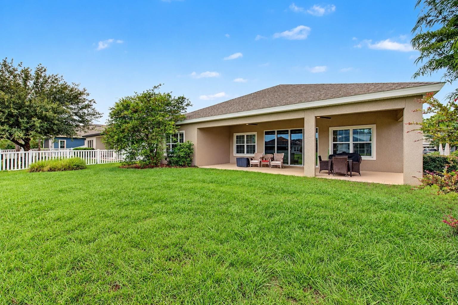 Single Family Residence at 8118 WATER COLOR DR, LAND O LAKES, photo 32 of 60