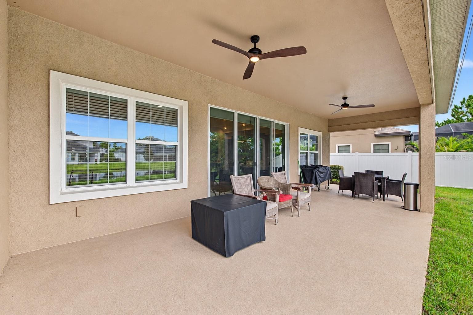 Single Family Residence at 8118 WATER COLOR DR, LAND O LAKES, photo 35 of 60