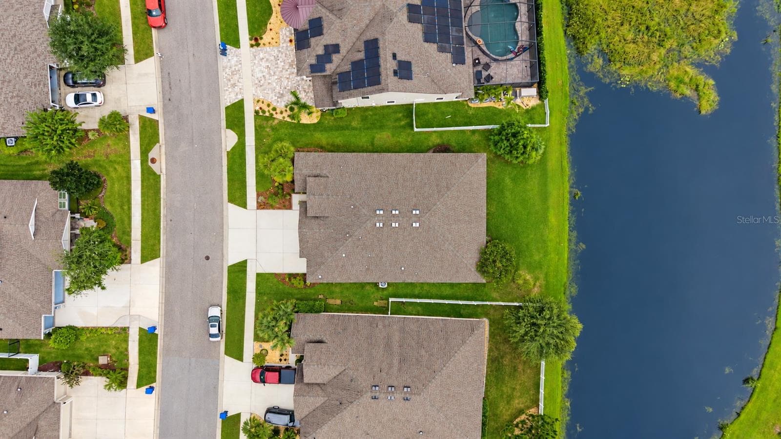 Single Family Residence at 8118 WATER COLOR DR, LAND O LAKES, photo 3 of 60