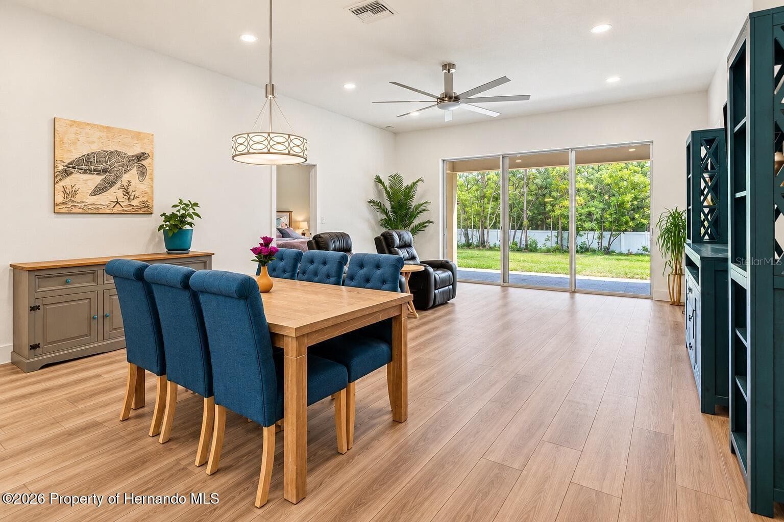 Dining area - 11153 WOOD OWL AVE, WEEKI WACHEE