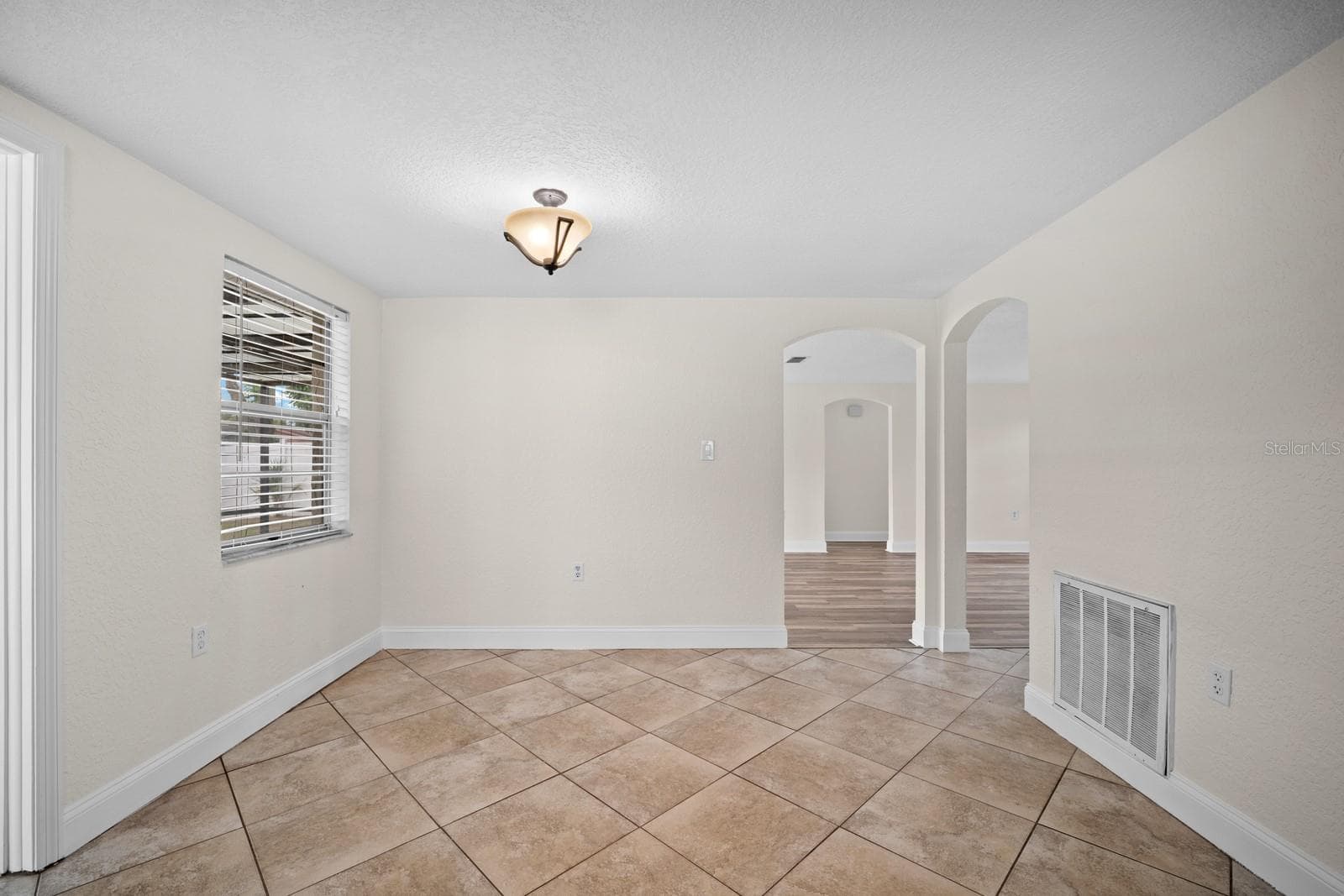 Dinning Room - 7805 BURNHAM DR, PORT RICHEY