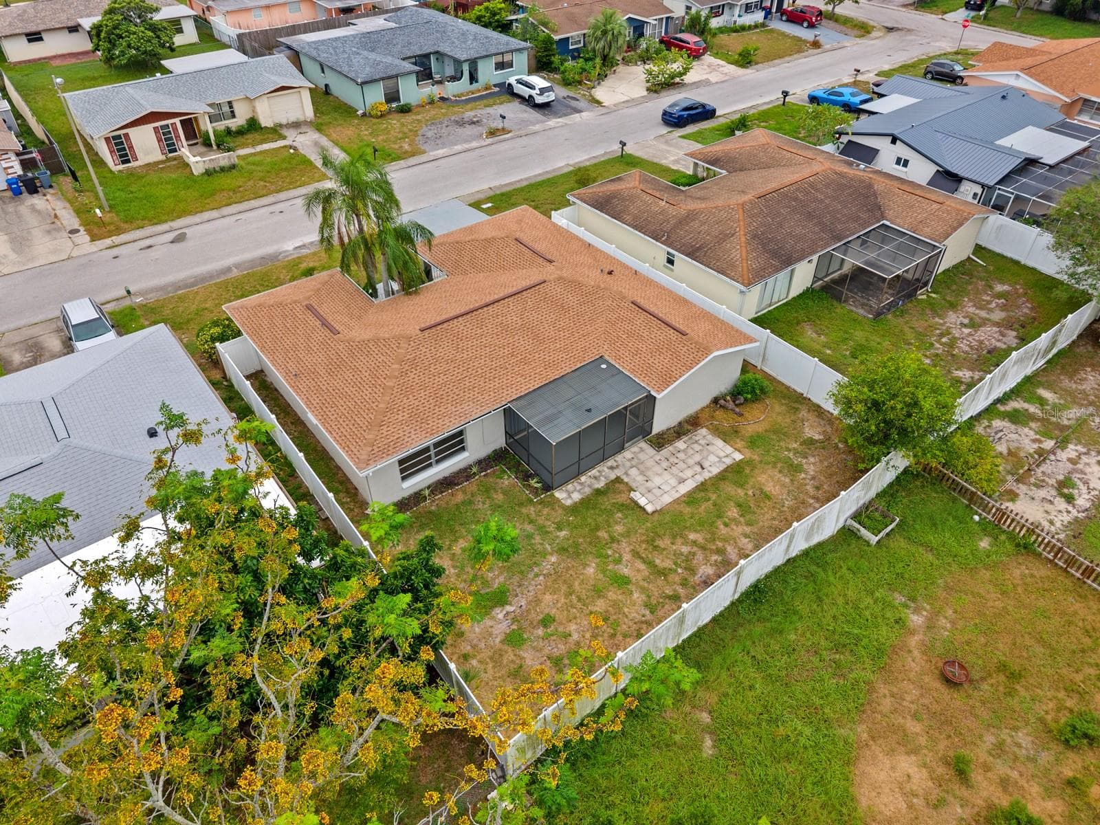 Well maintained home - 7805 BURNHAM DR, PORT RICHEY