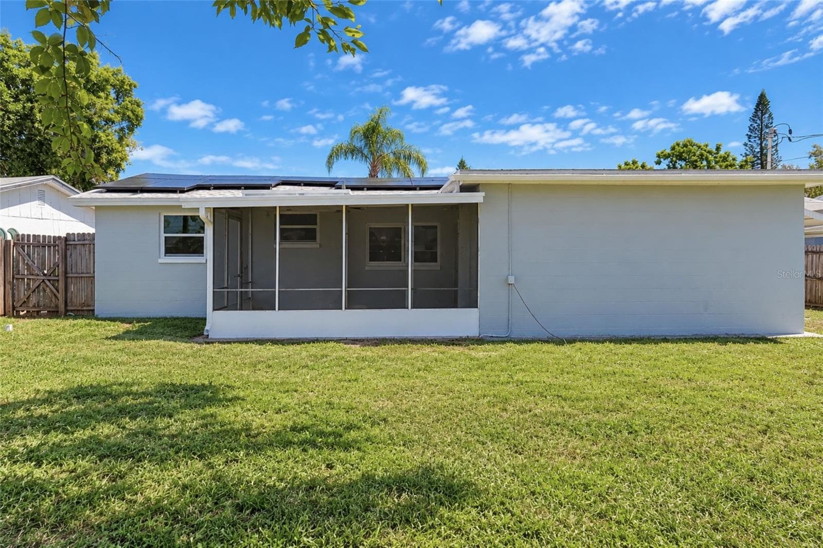 Single Family Residence at 3521 KIMBERLY OAKS DR, HOLIDAY, photo 14 of 15