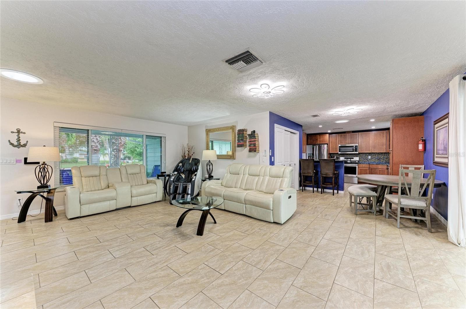 Single Family Residence at 7405 12TH AVE W, BRADENTON, photo 12 of 65