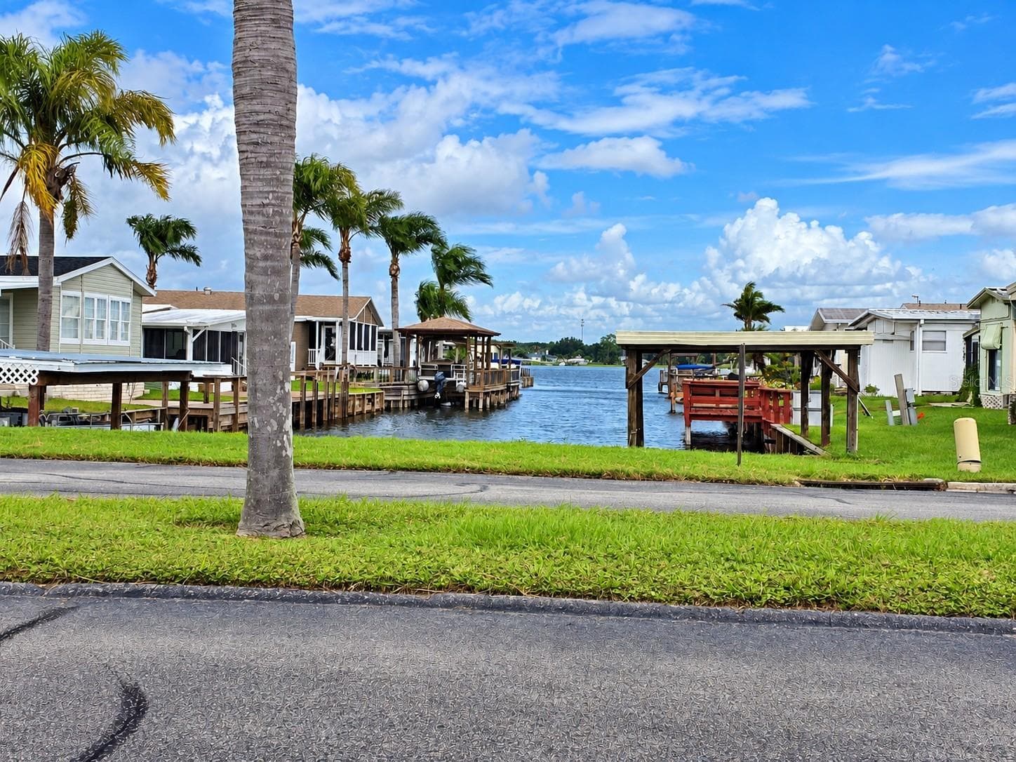 Manufactured Home at 209 ORCHID TER, HAINES CITY, photo 60 of 71