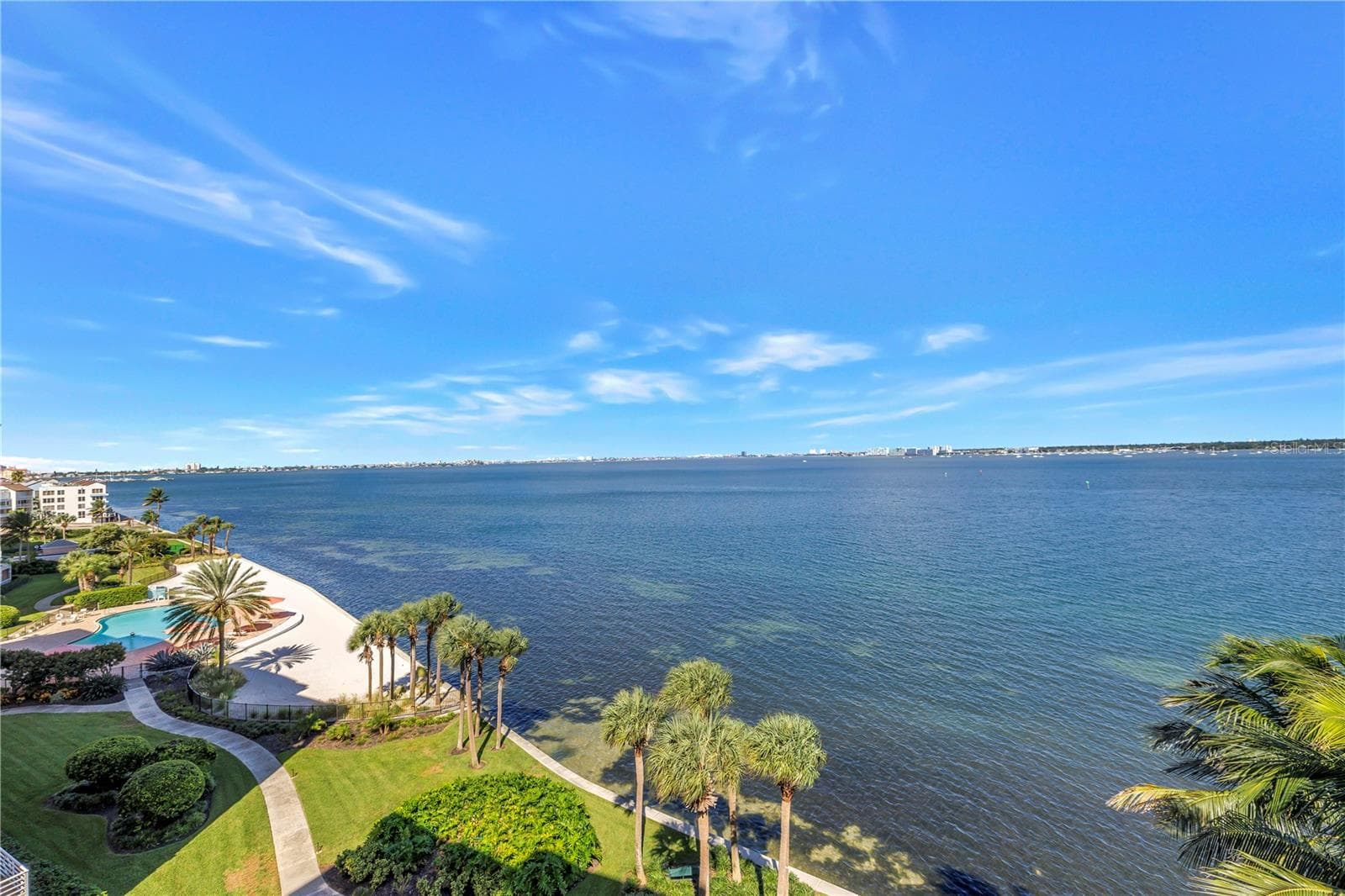 Condominium at 4981 BACOPA LN S #602, ST PETERSBURG, photo 37 of 62